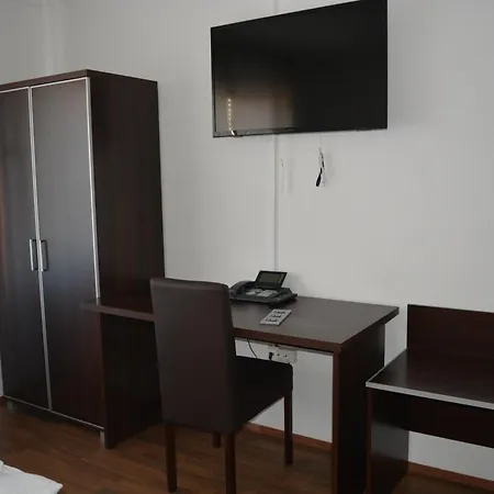 Hotel B&d 2*